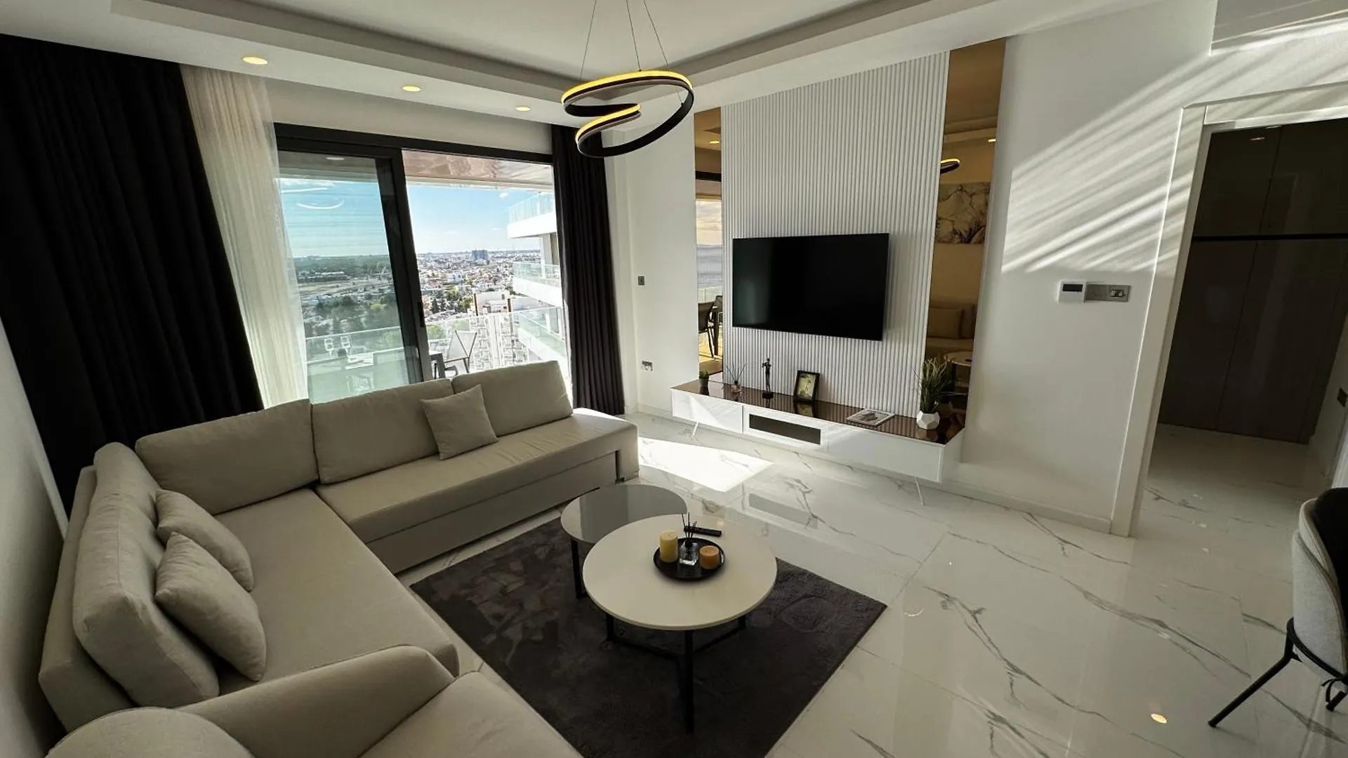 Apartment Long Beach Panorama Larnaca