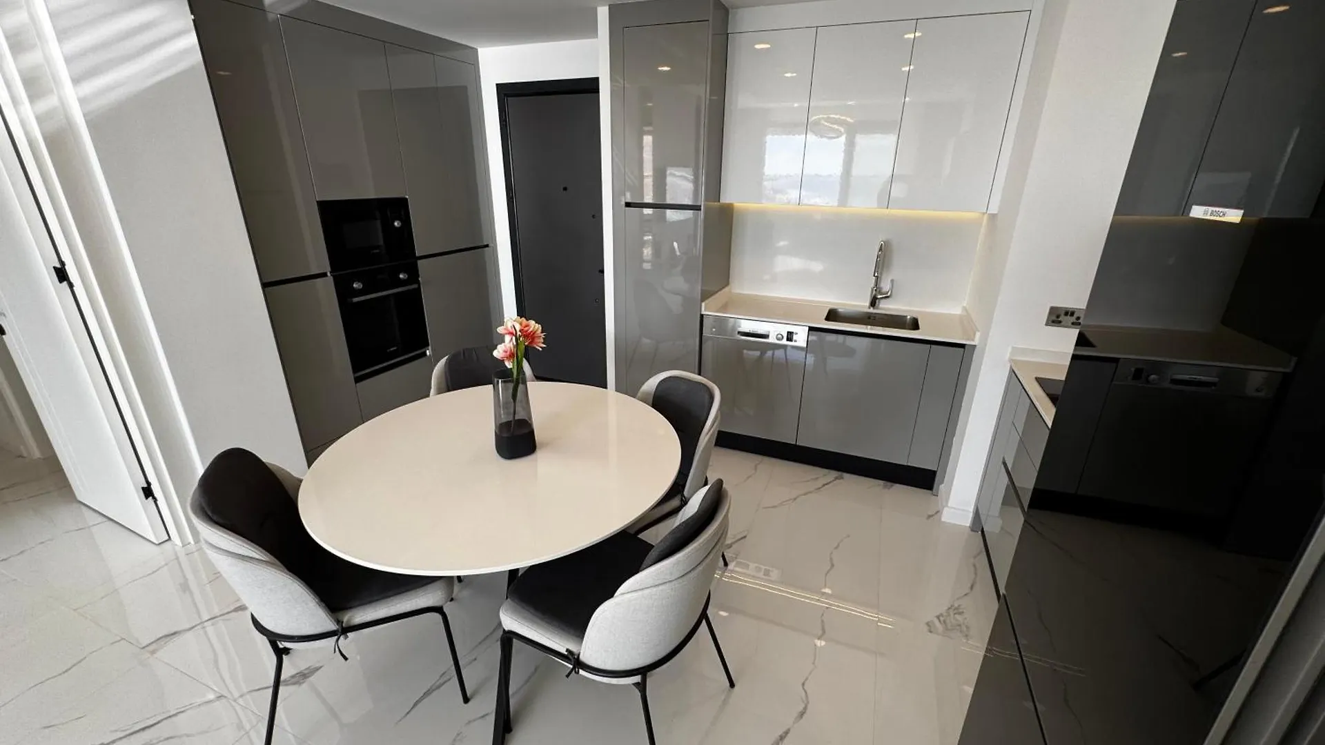 Apartment Long Beach Panorama Larnaca